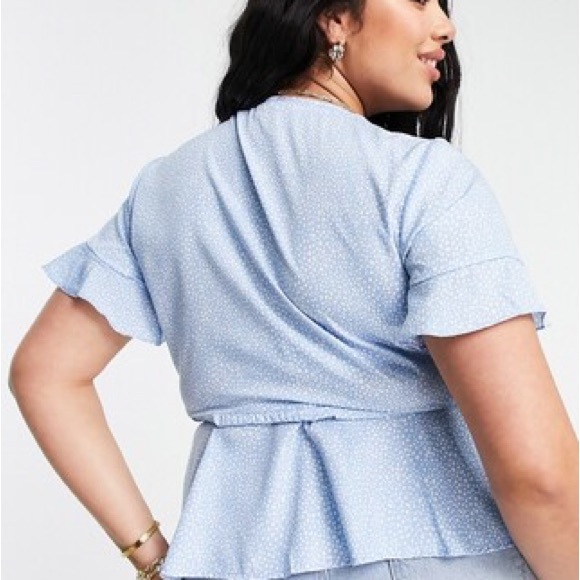 Vero Moda | Wrap Top - Picture 2 of 6